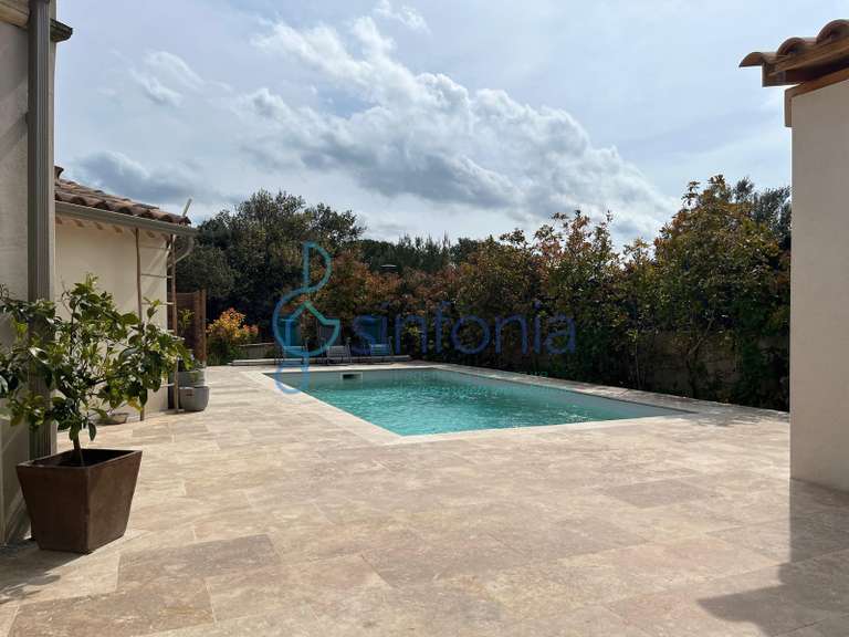 Maison Collias - 4 chambres - 130m²