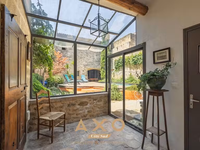House Collias - 5 bedrooms