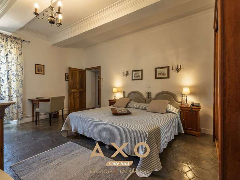 Maison Collias - 5 chambres