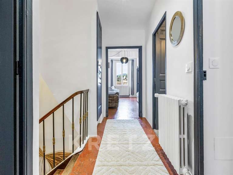 House Collobrières - 6 bedrooms - 215m²