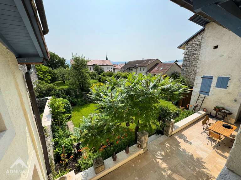 Maison Collonges - 5 chambres - 200m²