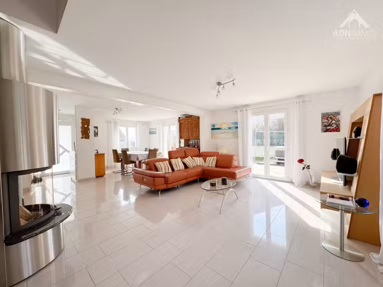 Maison Collonges - 3 chambres - 176m²