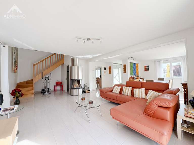 Maison Collonges - 3 chambres - 176m²