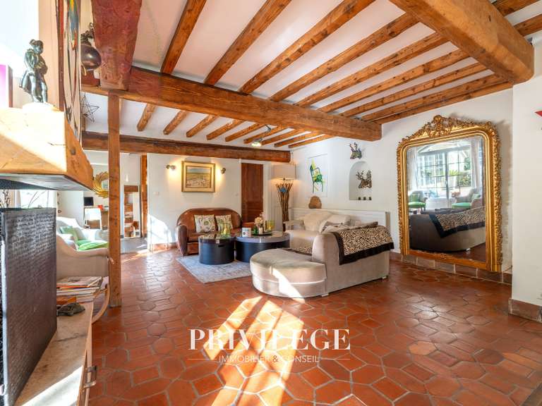Maison Collonges-au-Mont-d'Or - 7 chambres - 310m²