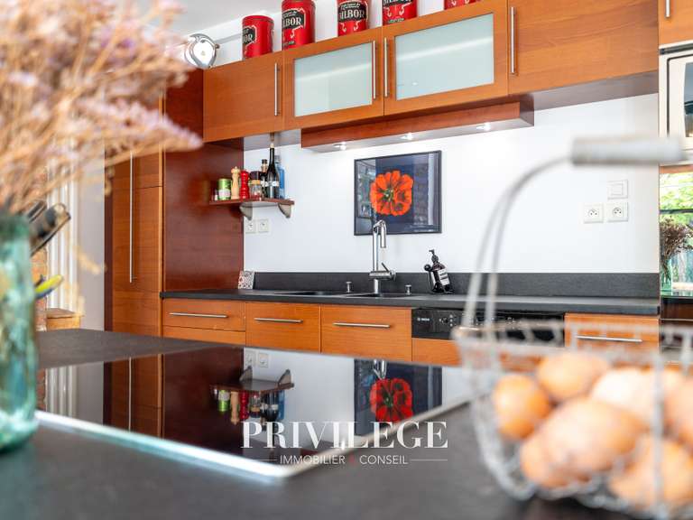 Maison Collonges-au-Mont-d'Or - 7 chambres - 310m²