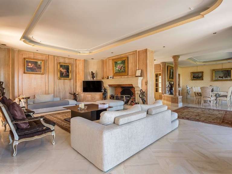 Maison Collonges-au-Mont-d'Or - 5 chambres - 435m²