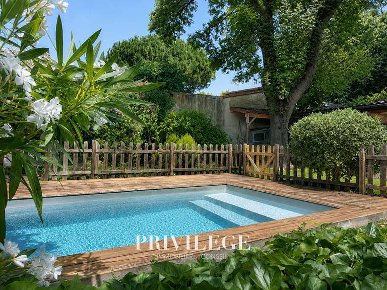 Maison Collonges-au-Mont-d'Or - 4 chambres - 222m²