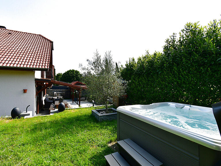 House Collonges-sous-Salève - 4 bedrooms - 125m²