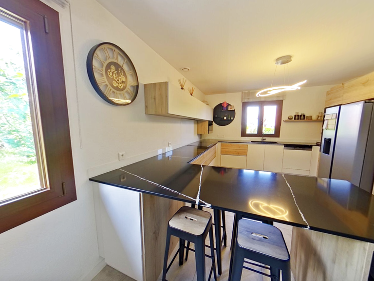 House Collonges-sous-Salève - 4 bedrooms - 125m²