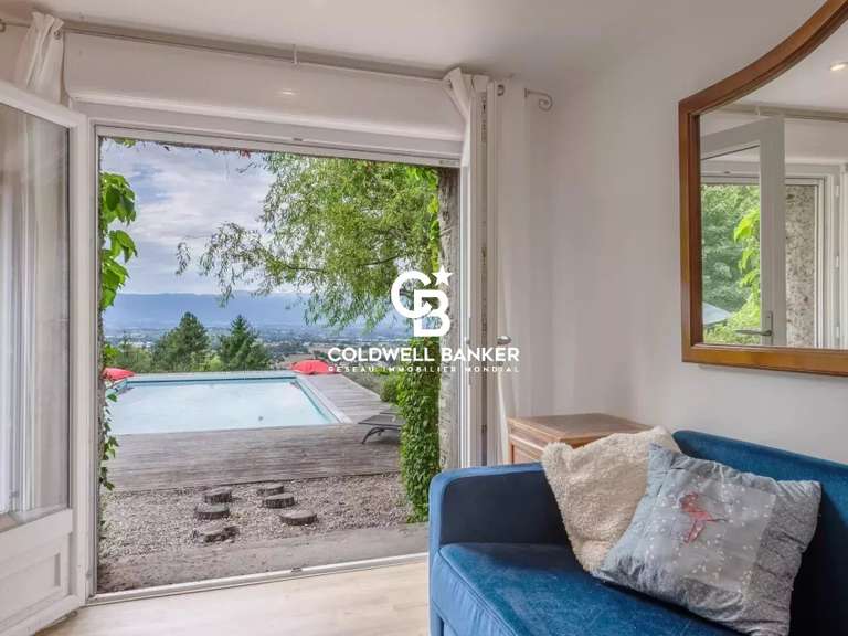 Maison Collonges-sous-Salève - 5 chambres - 450m²