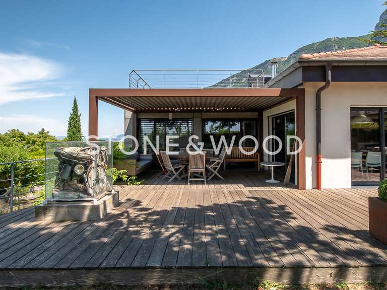 Maison Collonges-sous-Salève - 4 chambres - 172m²