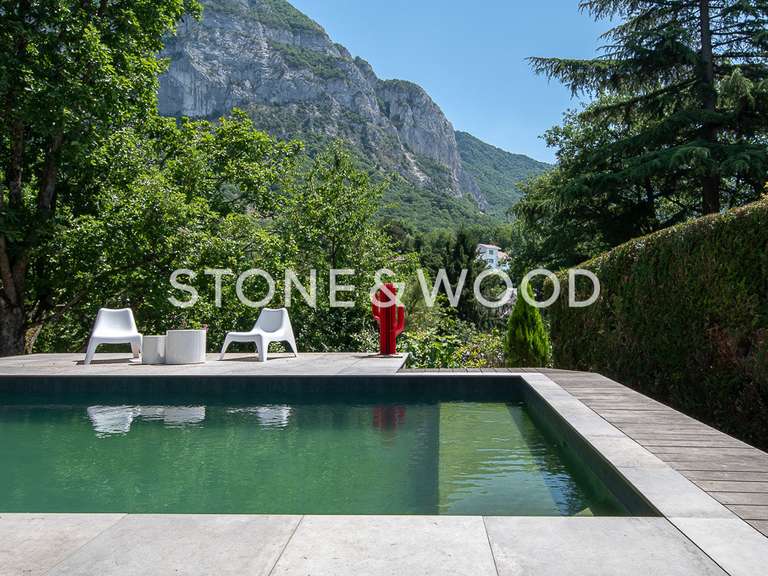 Maison Collonges-sous-Salève - 4 chambres - 172m²