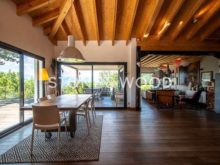 Maison Collonges-sous-Salève - 4 chambres - 172m²