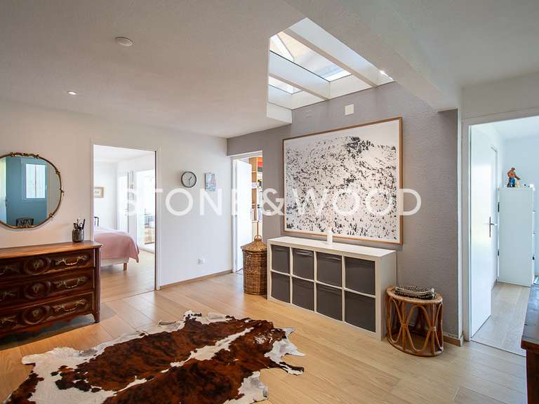 Maison Collonges-sous-Salève - 5 chambres - 225m²