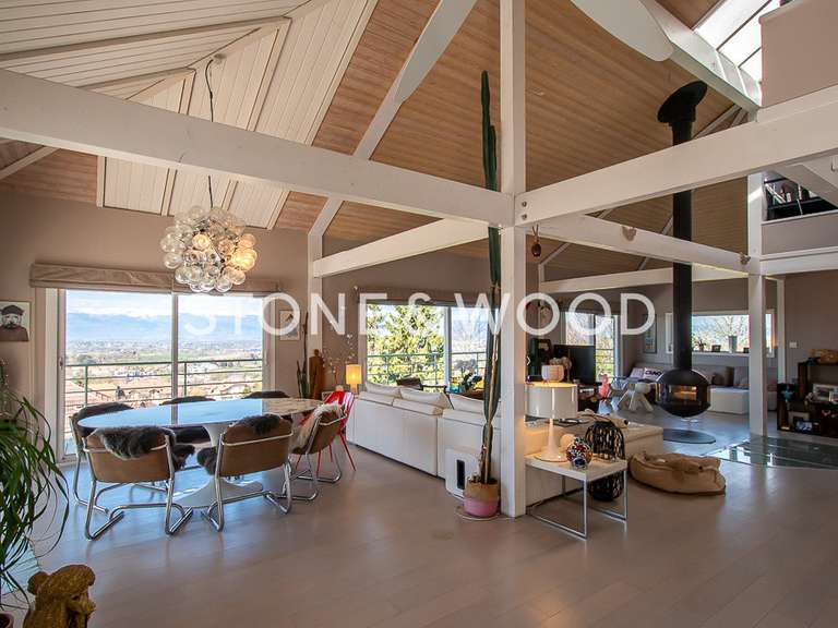 Maison Collonges-sous-Salève - 5 chambres - 225m²