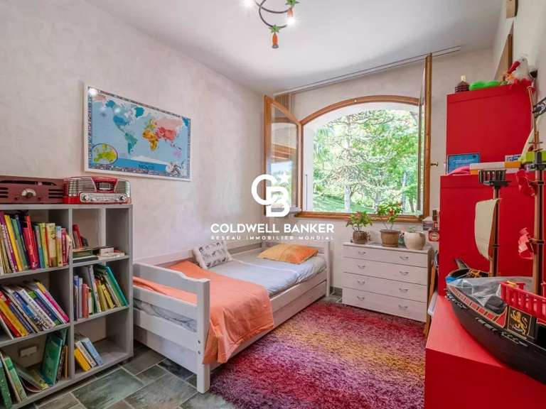 Propriété Collonges-sous-Salève - 9 chambres - 474m²