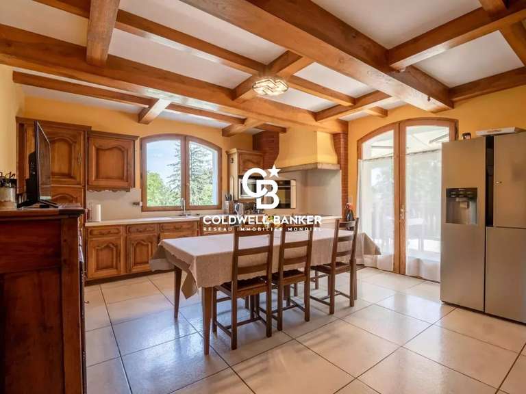 Propriété Collonges-sous-Salève - 9 chambres - 474m²