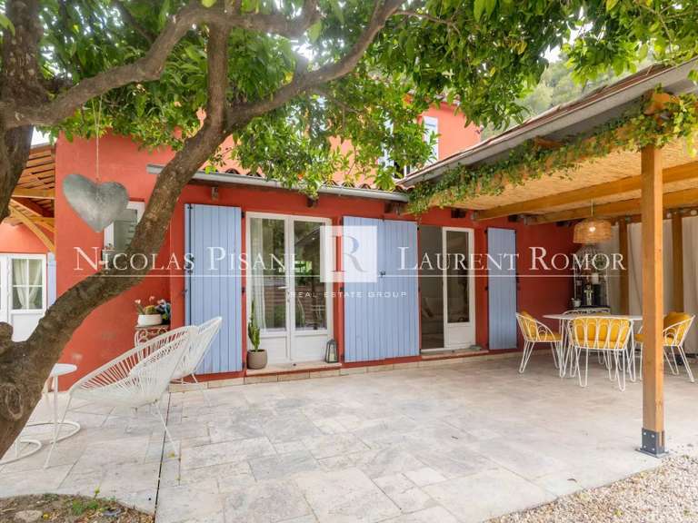 Villa Colomars - 4 chambres - 132m²
