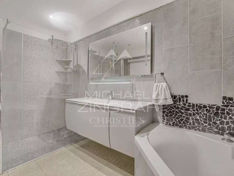 Villa Colomars - 5 chambres - 520m²