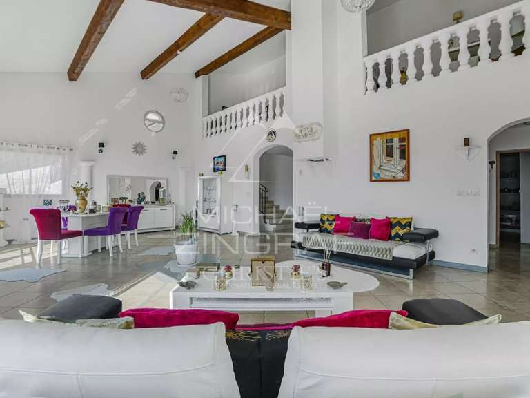 Villa Colomars - 5 chambres - 520m²