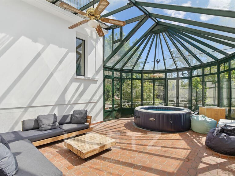 Maison Colombes - 5 chambres - 230m²