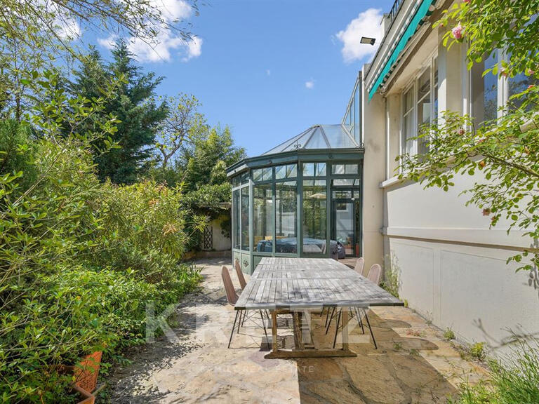 Maison Colombes - 5 chambres - 230m²