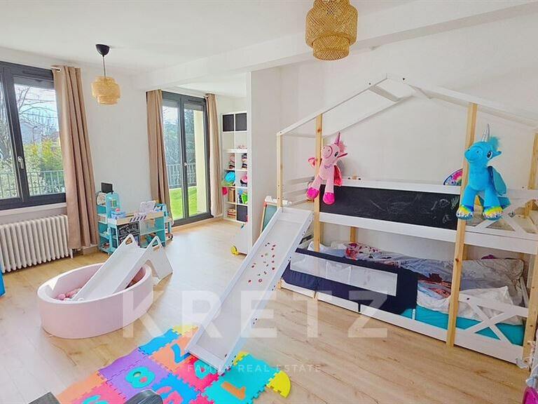 Maison Colombes - 5 chambres - 230m²