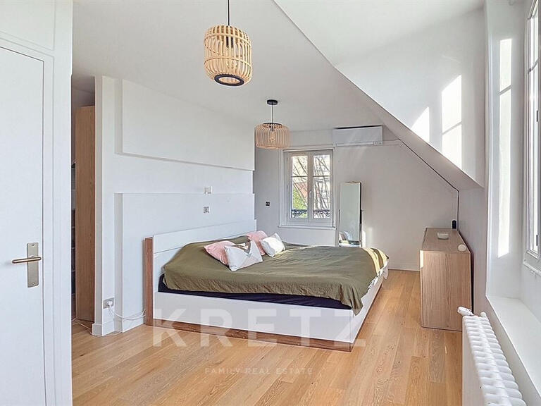 Maison Colombes - 5 chambres - 230m²