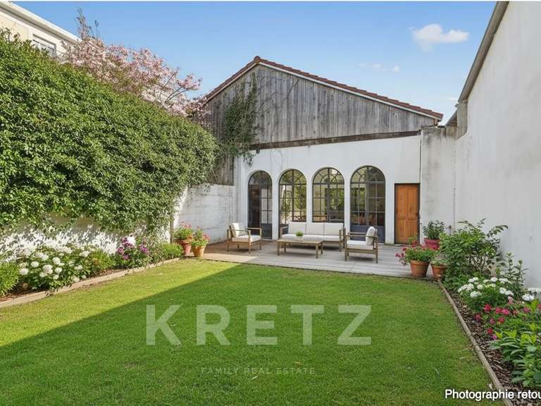 House Colombes - 8 bedrooms - 385m²