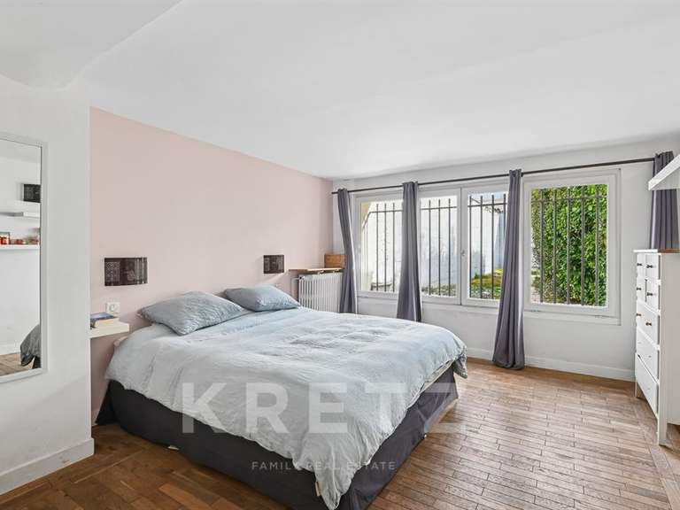 House Colombes - 8 bedrooms - 385m²