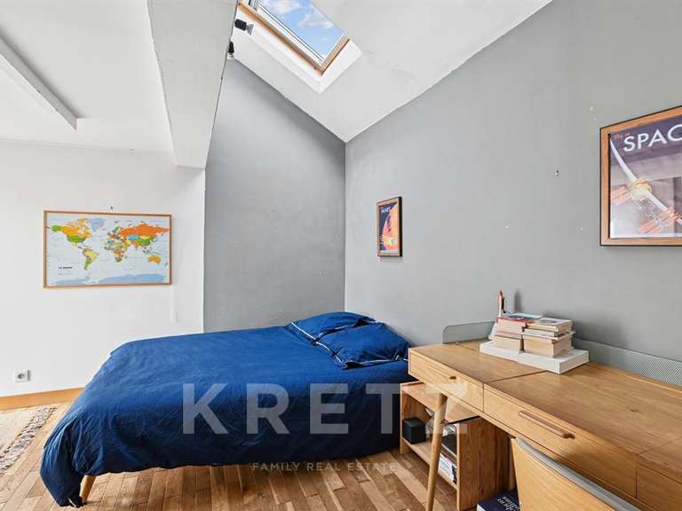 House Colombes - 8 bedrooms - 385m²
