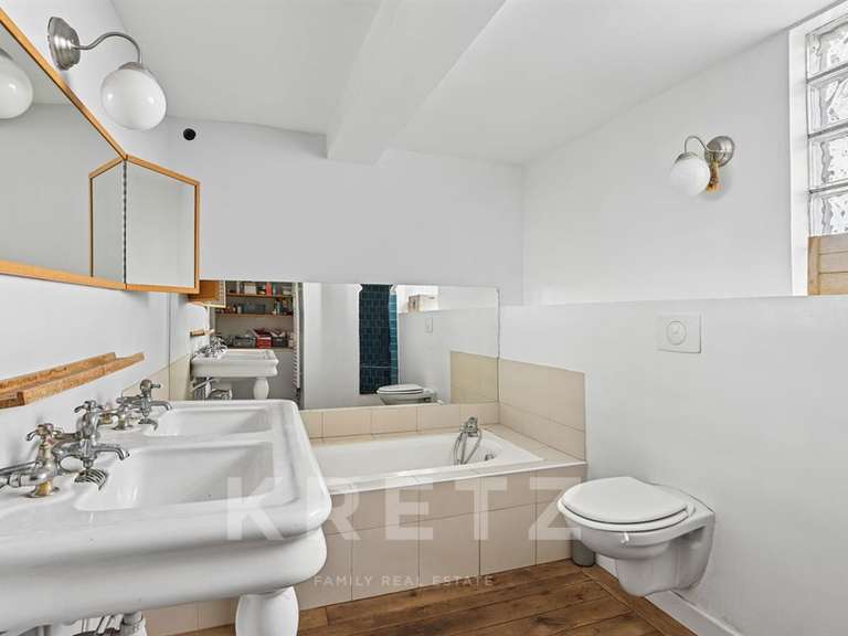 House Colombes - 8 bedrooms - 385m²