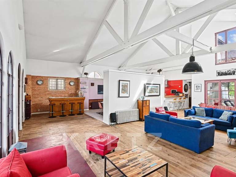 House Colombes - 8 bedrooms - 385m²