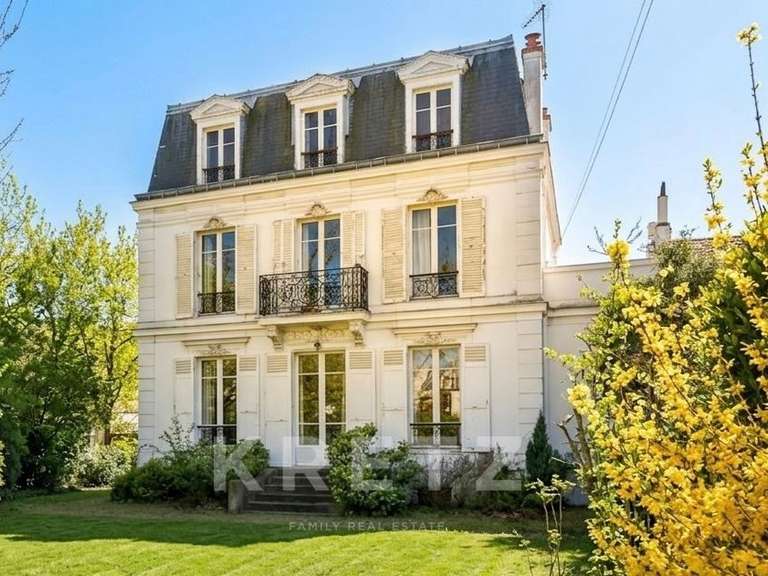 Maison Colombes - 4 chambres - 176m²
