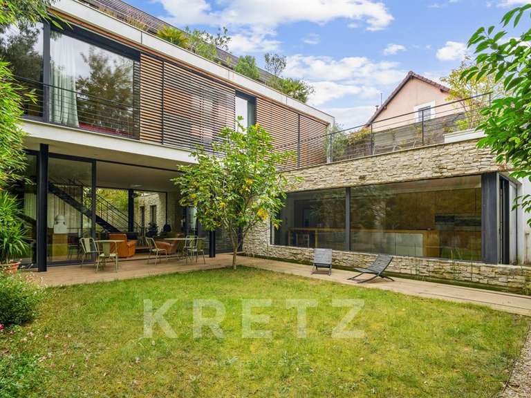 House Colombes - 4 bedrooms - 342m²