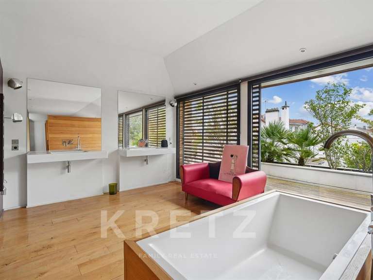 House Colombes - 4 bedrooms - 342m²