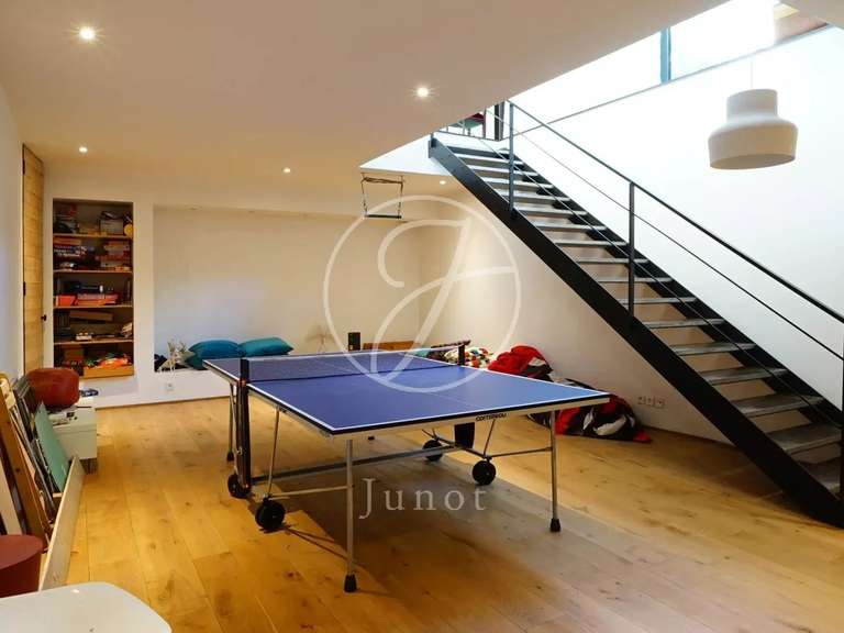 Maison Colombes - 4 chambres - 429m²