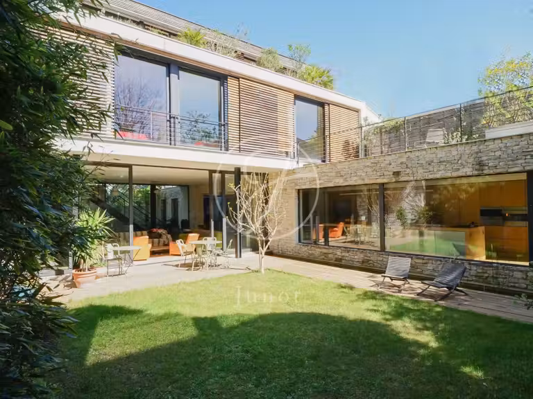 House Colombes - 4 bedrooms - 429m²