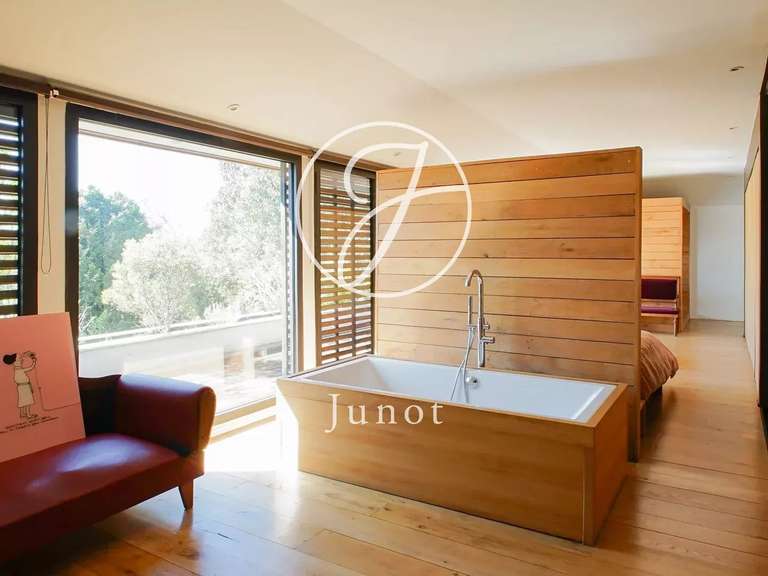 Maison Colombes - 4 chambres - 429m²