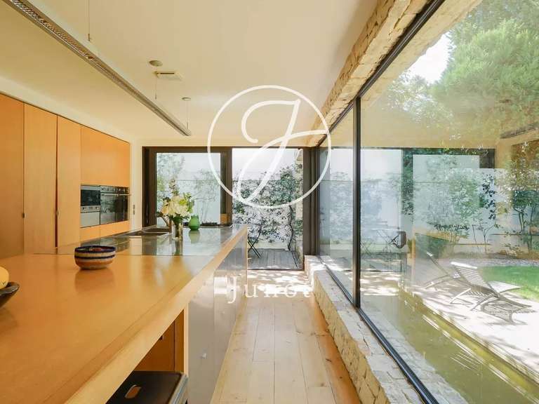 Maison Colombes - 4 chambres - 429m²