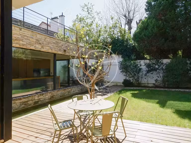 House Colombes - 4 bedrooms - 429m²