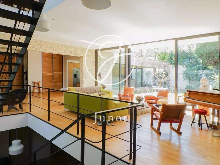 Maison Colombes - 4 chambres - 429m²