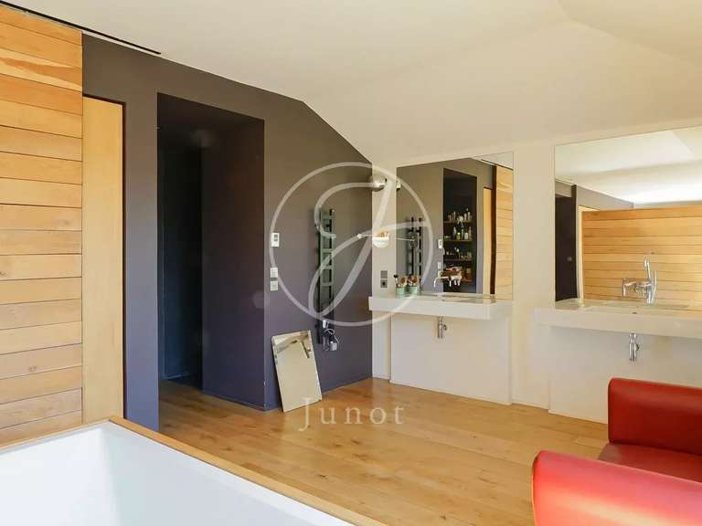 Maison Colombes - 4 chambres - 429m²