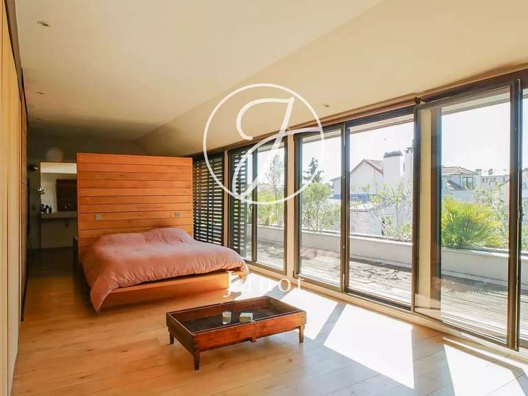 Maison Colombes - 4 chambres - 429m²