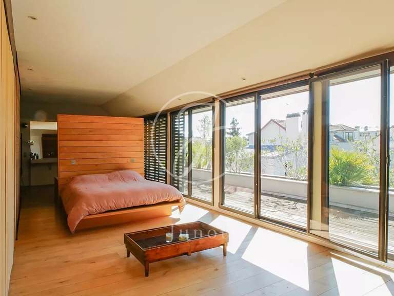 Maison Colombes - 4 chambres - 429m²