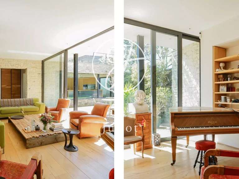 Maison Colombes - 4 chambres - 429m²