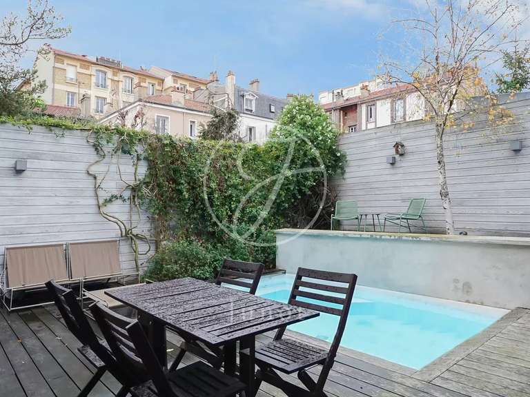 Maison Colombes - 3 chambres - 129m²