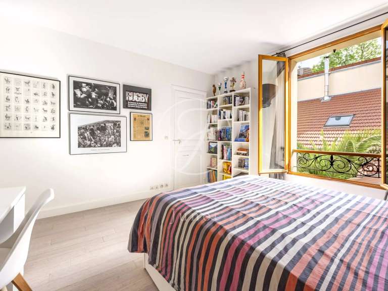 Maison Colombes - 5 chambres - 280m²