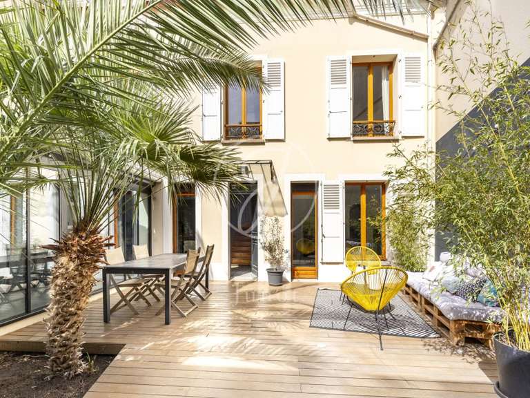 Maison Colombes - 5 chambres - 280m²