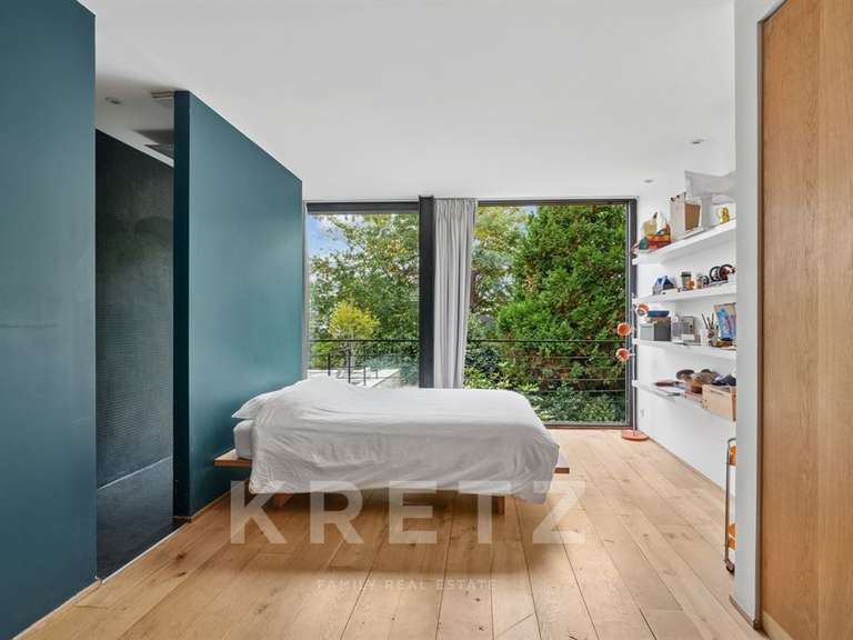 Maison Colombes - 4 chambres - 342m²